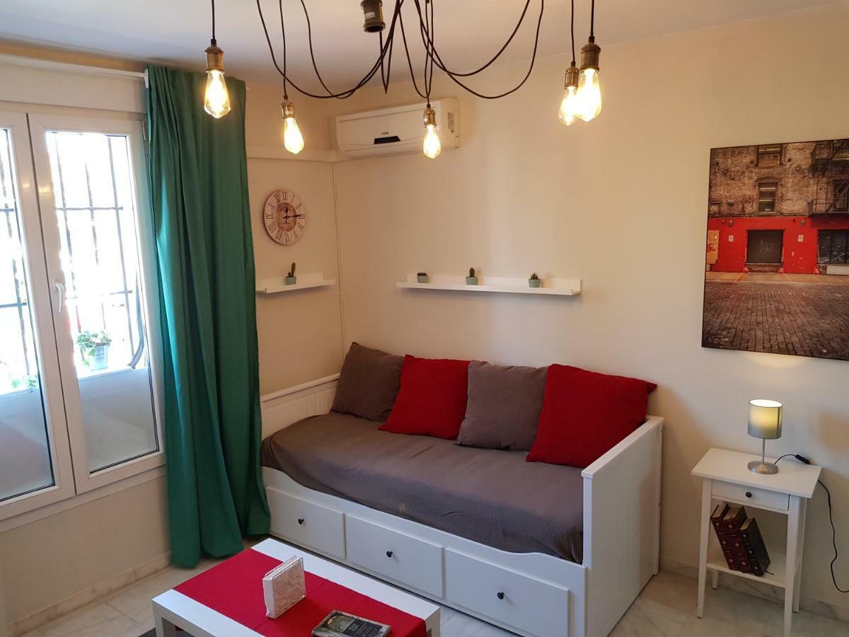**** Genuar Apartments Malaga Center Экстерьер фото